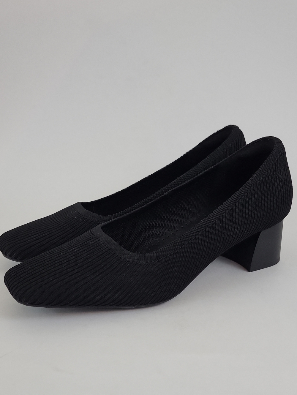 Vivaia Square Toe Chunky Heel Women’s US 9 EU 40 Black Stress Free Comfort